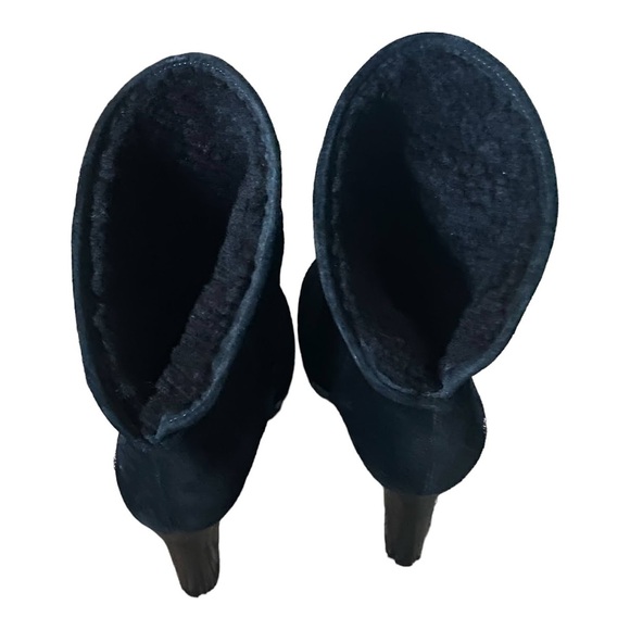 UGG PURE Leather Ankle Boots Women's US 9 100% Wool Sock Lining Heel - Picture 2 of 10